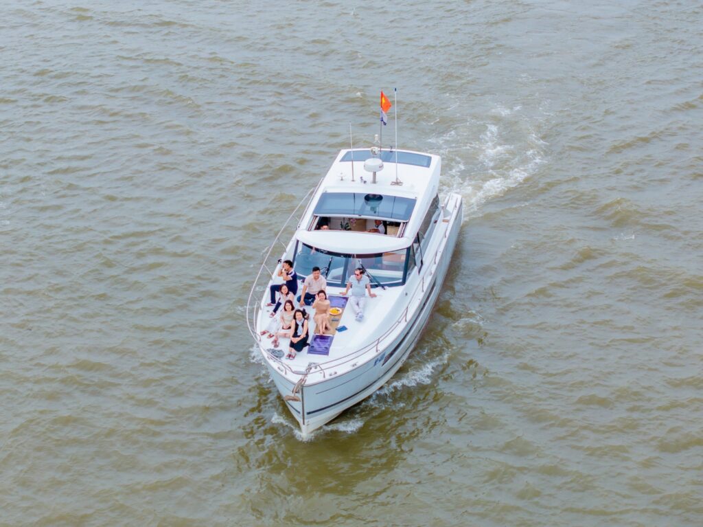 Sự kiện khai trương bến du thuyền Vũ Yên chính thức mở ra một chương mới tại đảo Tỷ Phú Sự kiện khai trương bến du thuyền Vũ Yên chính thức mở ra một chương mới tại đảo Tỷ Phú